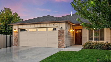 3130 N Devlin Ave in Meridian, ID - Building Photo - Building Photo