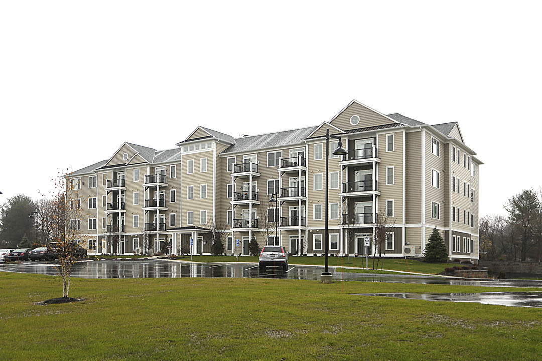 The Residences at 27 Chestnut Street in Exeter, NH - Building Photo