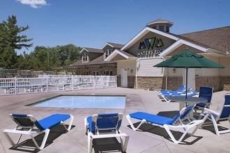 The Peaks at Water's Edge in Cuyahoga Falls, OH - Building Photo - Building Photo