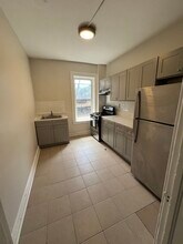 76 Hague St, Unit 2R in Jersey City, NJ - Building Photo - Building Photo