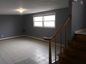 905 Sprague Rd in Hoopeston, IL - Building Photo - Building Photo