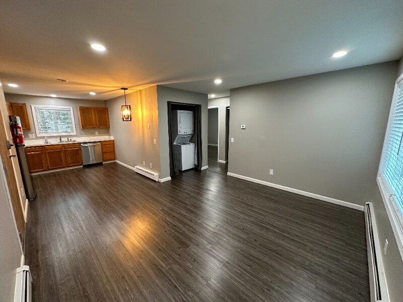 609 Irwin St in Anchorage, AK - Building Photo