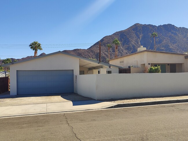 property at 52800 Avenida Navarro