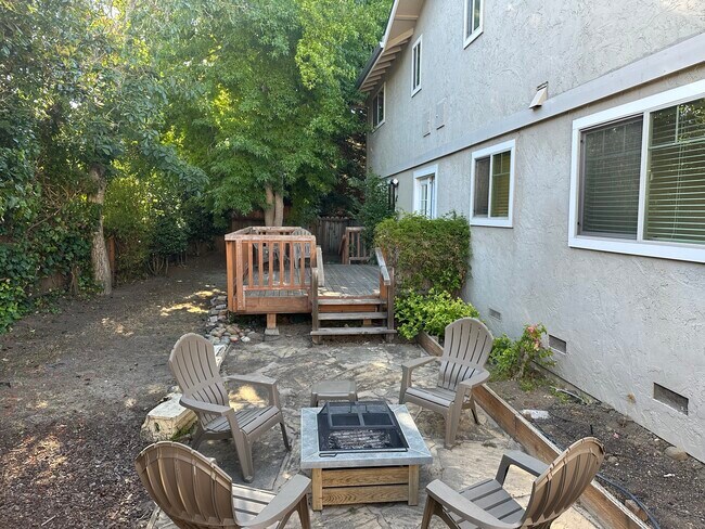 4530 West Walnut Street in Soquel, CA - Foto de edificio - Building Photo