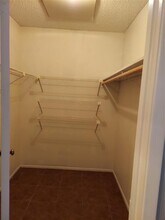 12615 Brookglade Cir in Houston, TX - Building Photo - Building Photo