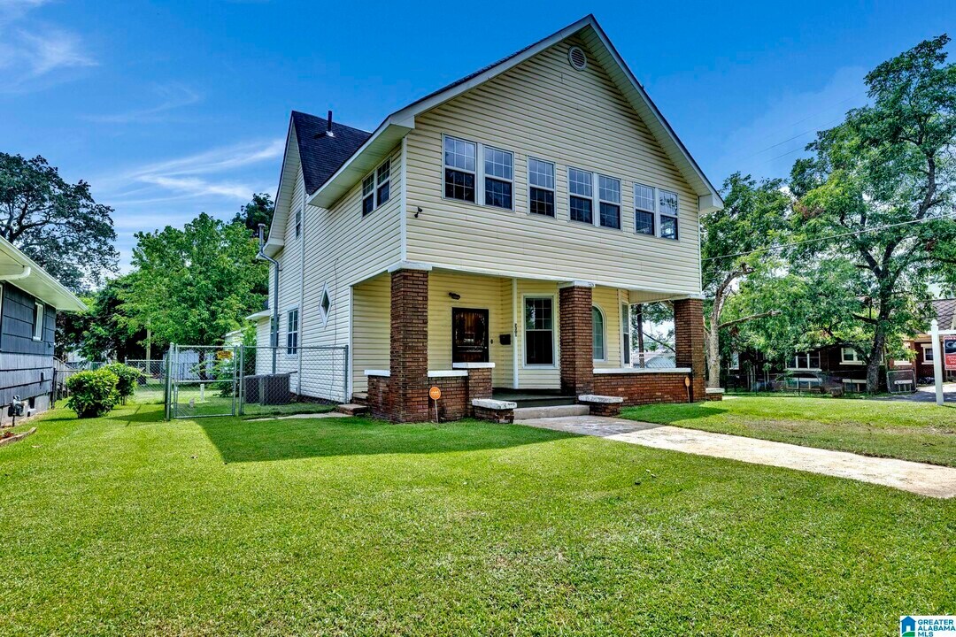 2301 26th St Ensley in Birmingham, AL - Building Photo