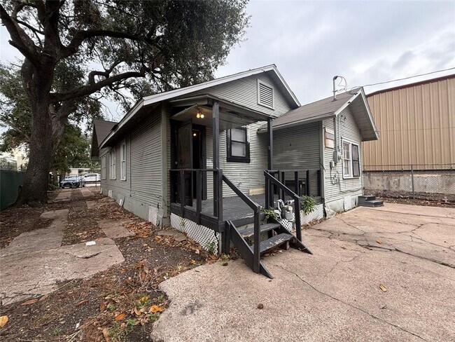544 W 28th St in Houston, TX - Building Photo - Building Photo