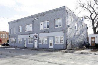 600 Moen Ave in Rockdale, IL - Foto de edificio - Building Photo