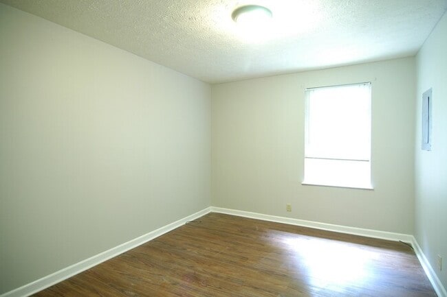 2339 Cooper Terrace in Nashville, TN - Building Photo - Building Photo