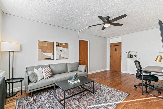 1666 Detroit St in Denver, CO - Building Photo - Building Photo