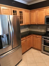 410 W Mahogany Ct-Unit -403 in Palatine, IL - Building Photo - Building Photo