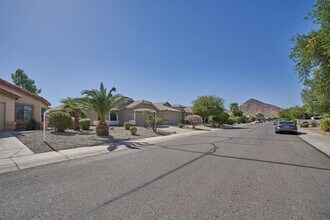 3677 W Santa Cruz Ave in San Tan Valley, AZ - Building Photo - Building Photo