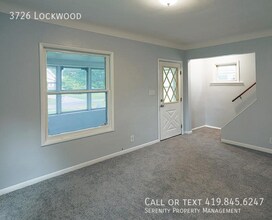 3726 Lockwood Ave in Toledo, OH - Building Photo - Building Photo
