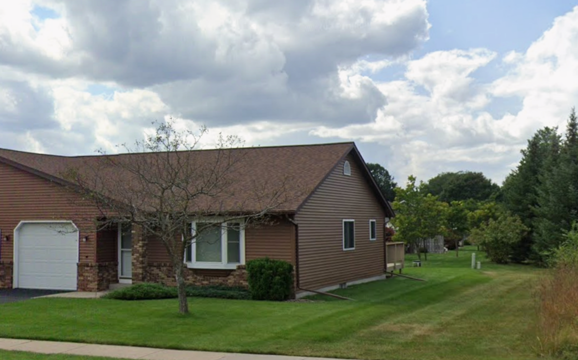 3514 Stein Blvd in Eau Claire, WI - Foto de edificio