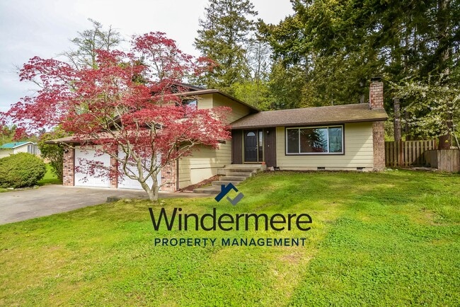 property at 1285 Crescent Dr