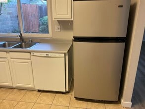 1715 Magnolia Way in Antioch, CA - Building Photo - Building Photo