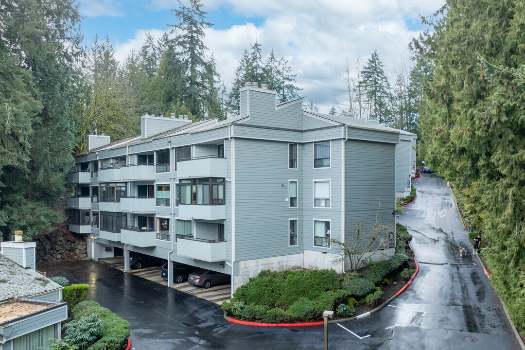Greentree Village in Seattle, WA - Building Photo