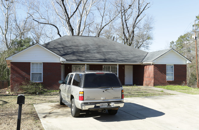 1711 18th Ave in Phenix City, AL - Building Photo - Building Photo