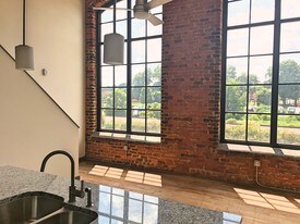 The Lofts at Hawthorne Mill Apartments