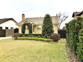 8234 Bonner Dr in Houston, TX - Building Photo - Building Photo