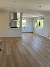 419 S Verdugo Rd, Unit 110 in Glendale, CA - Foto de edificio - Building Photo