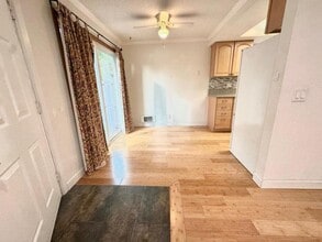 6113 204th St SW in Lynnwood, WA - Building Photo - Building Photo