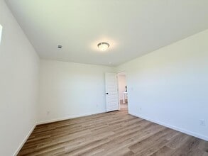 218 Eagle Edge Dr in Joplin, MO - Building Photo - Building Photo