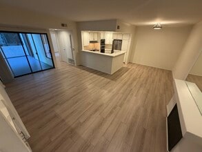 13112 Valleyheart Dr in Studio City, CA - Building Photo - Building Photo