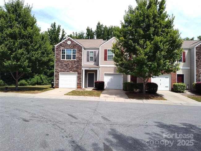 property at 4062 Queensbridge Rd
