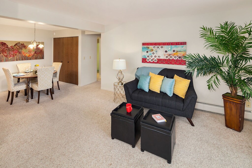 Barclay Apartments & Townhomes in Muskegon, MI