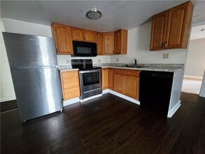 37 N Virginia St in Waterloo, NY - Building Photo - Building Photo