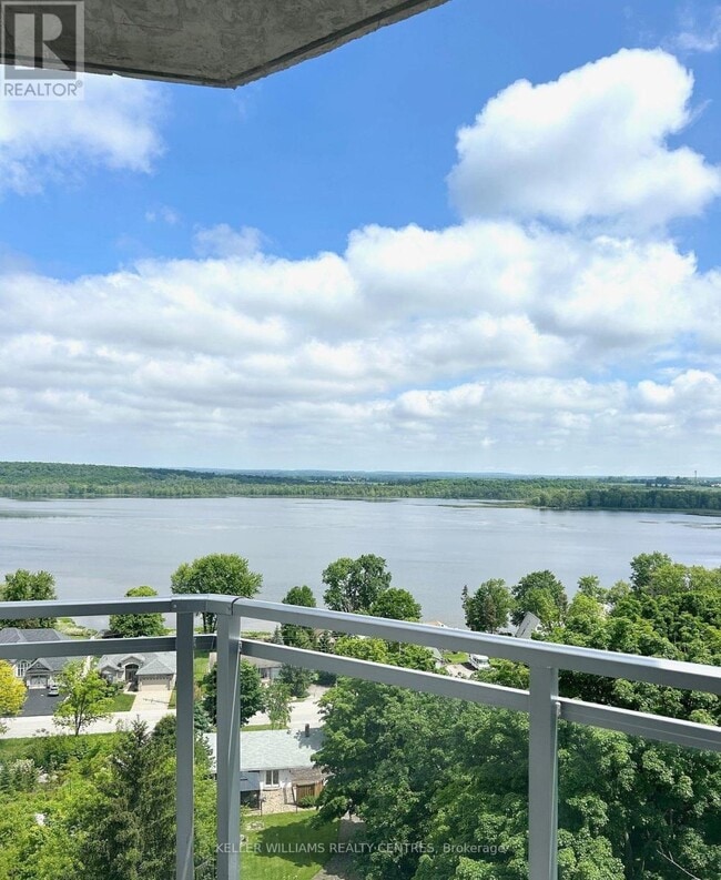 property at 56-956 Lakeside Ter