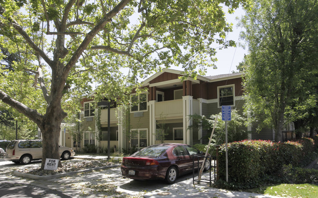 Willow Commons in Danville, CA - Foto de edificio - Building Photo