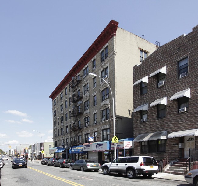 442 Lorimer St in Brooklyn, NY - Building Photo - Building Photo