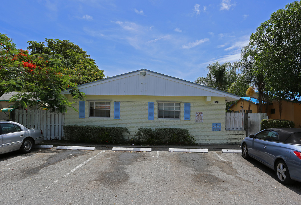 1316 NE 5th Ave in Fort Lauderdale, FL - Building Photo