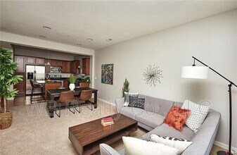 180 80th St in West Des Moines, IA - Building Photo - Building Photo