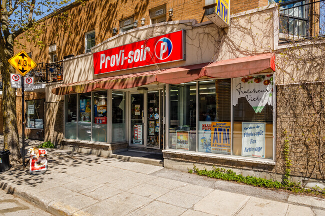 901 Charlevoix St in Montréal, QC - Building Photo - Building Photo