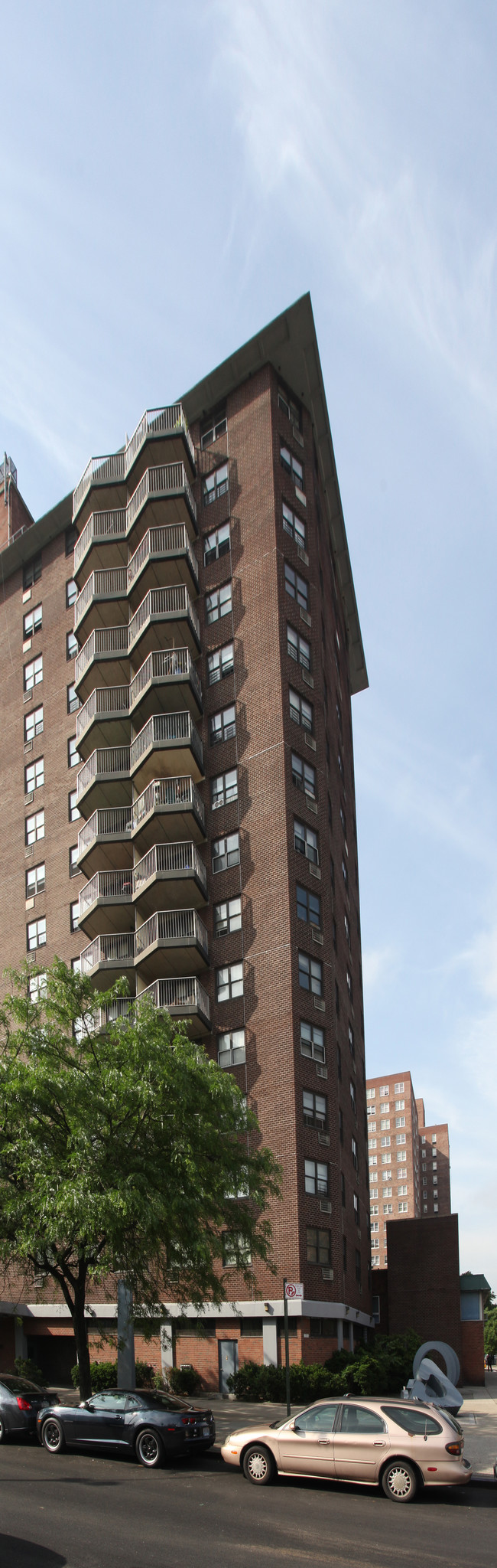 Bethune Towers in New York, NY - Foto de edificio - Building Photo