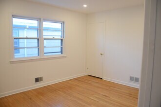 188 Tichenor Ave, Unit 188 Tichenor Unit 2 in South Orange, NJ - Building Photo - Building Photo