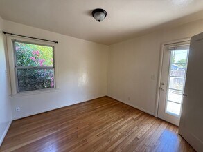 1832 Rockrose Rd in West Sacramento, CA - Building Photo - Building Photo