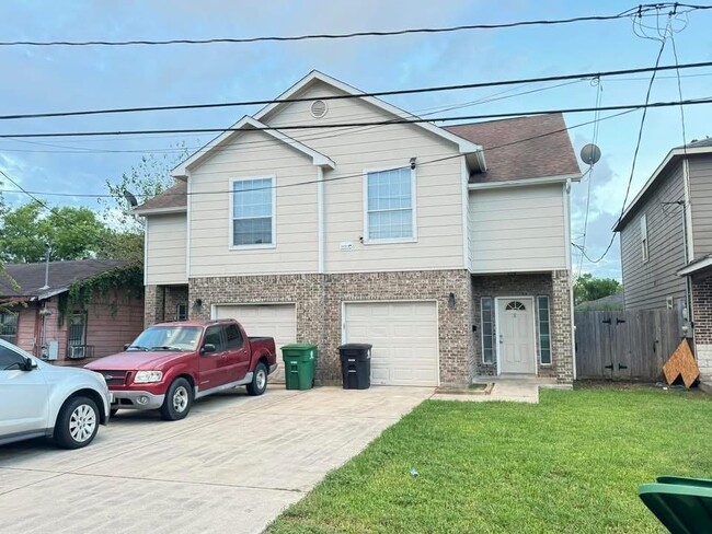 property at 3922 Davenport St