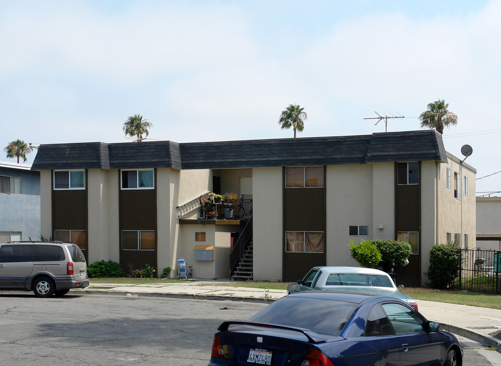 6344 Whipporwill St in Ventura, CA - Building Photo