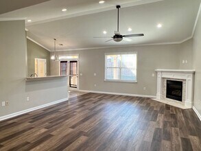 210 Hearthwood Dr in Kathleen, GA - Building Photo - Building Photo