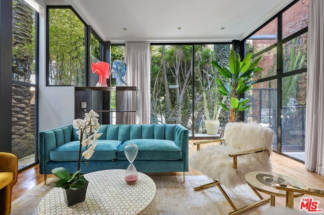 property at 7 Vicente Ter