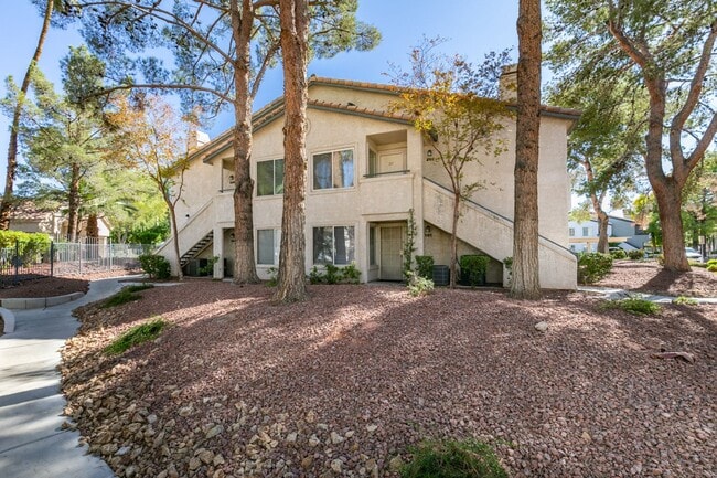 5211 Caspian Springs Dr in Las Vegas, NV - Building Photo - Building Photo