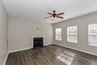 1415 Bern Dr in Spring Hill, TN - Building Photo - Building Photo