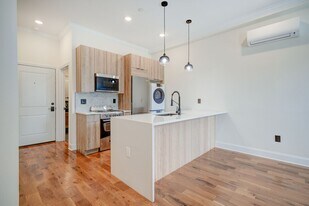 2841 W Diamond St in Philadelphia, PA - Building Photo