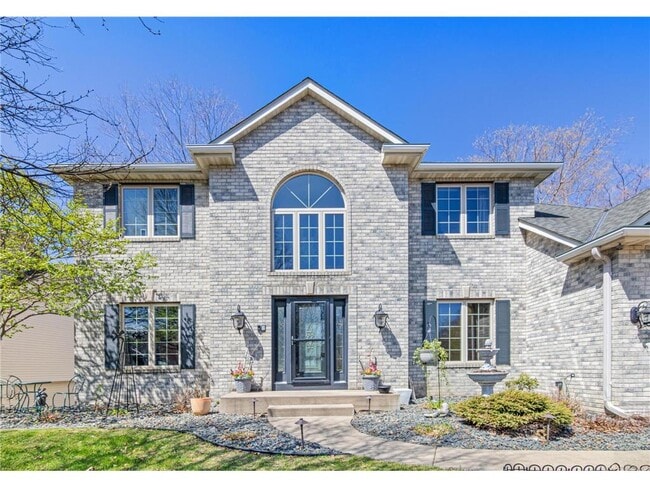 14217 Footbridge Way in Apple Valley, MN - Building Photo - Building Photo