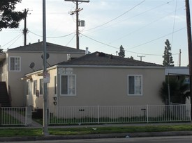 846 W Century Blvd Apartments