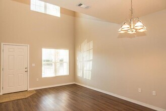 1514 Bentley Cir in Fort Walton Beach, FL - Building Photo - Building Photo